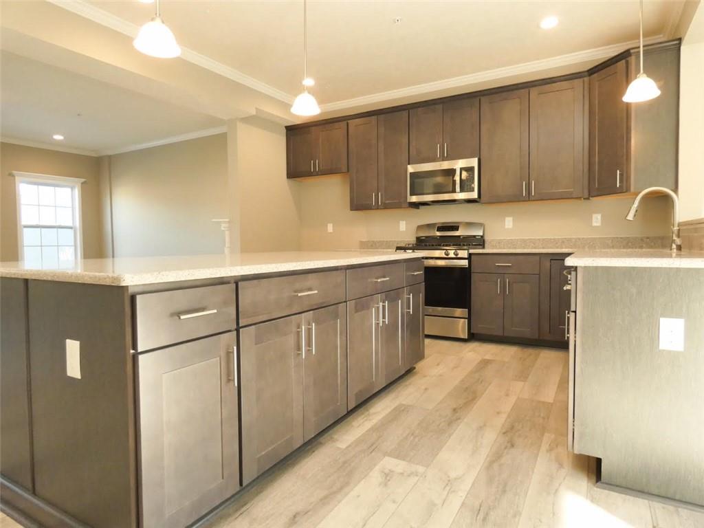 203 Lockheed Drive, Unit D Coraopolis, PA 15108 - Photo 5 of 14 Gallery Image 5