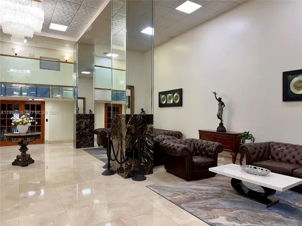 $2,600 | 210 174th Street, Unit L11, Sunny Isles Beach, FL 33160