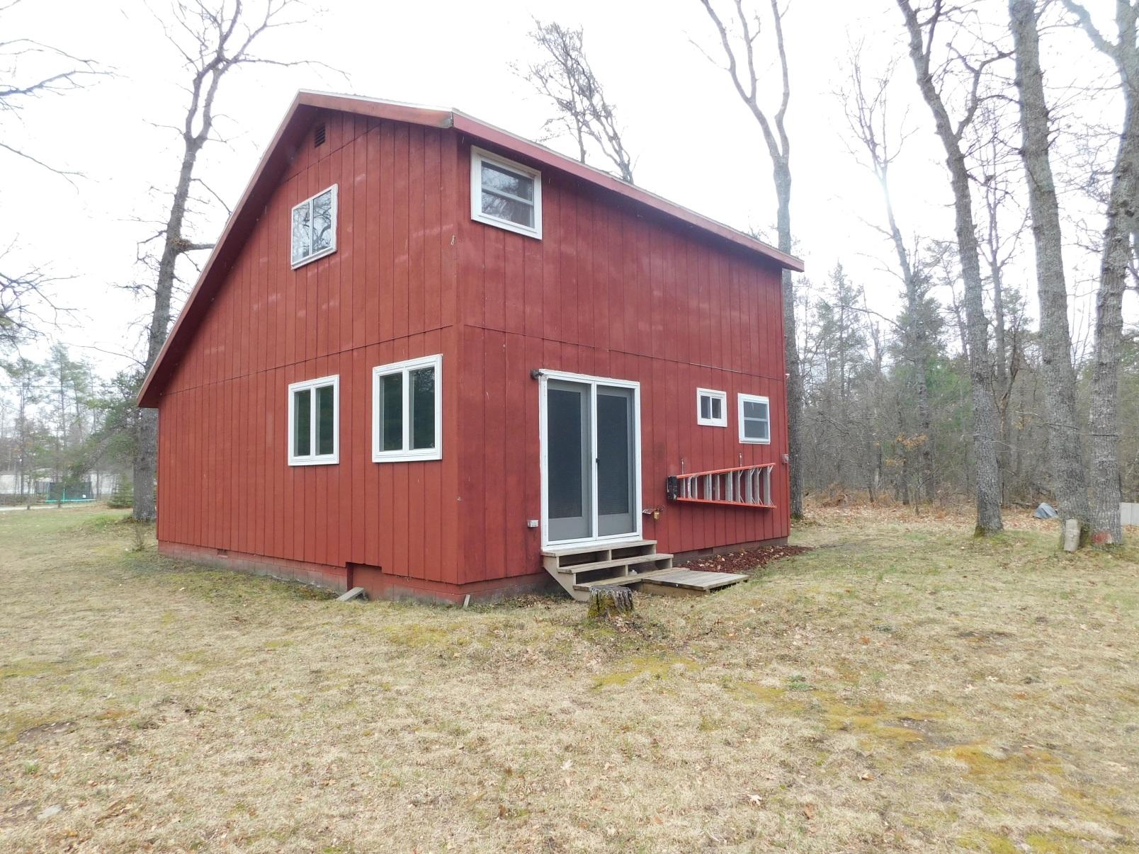 5017 Woodridge Road Lewiston, MI 49756 - Photo 13 of 15 Gallery Image 13