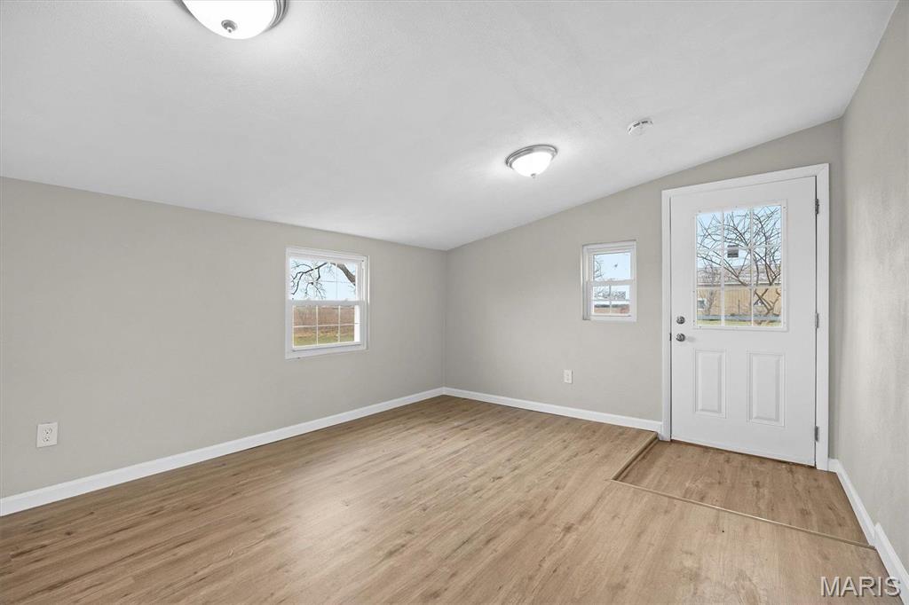 9718 Loos Road Marine, IL 62061 - Photo 23 of 31
