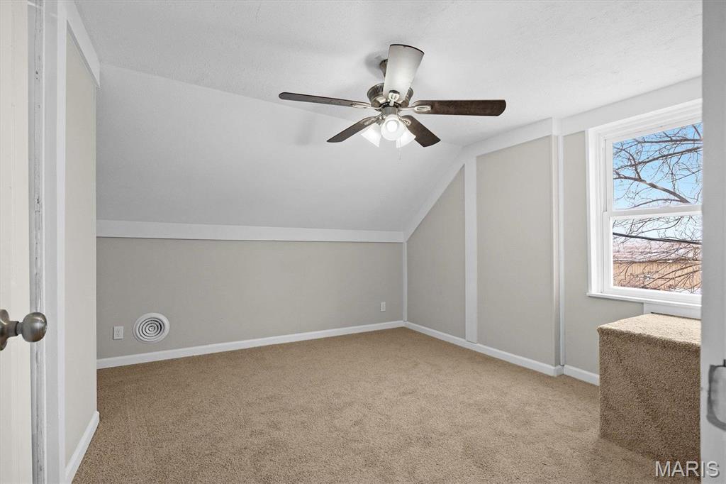 9718 Loos Road Marine, IL 62061 - Photo 9 of 31