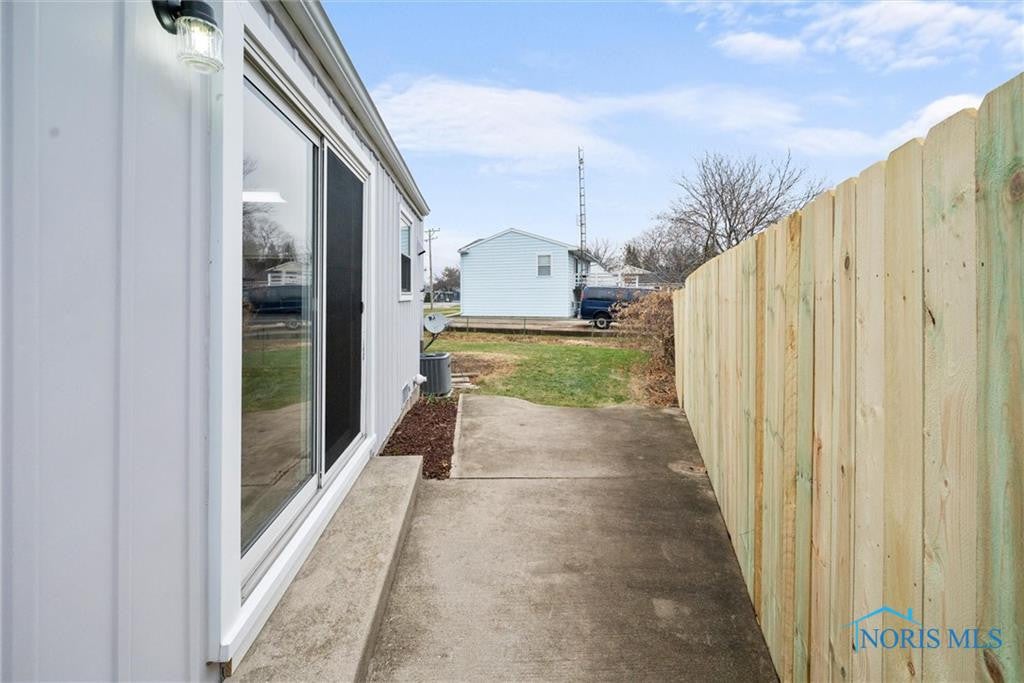 2934 Seaman Road Oregon, OH 43616 - Photo 26 of 30 Gallery Image 26
