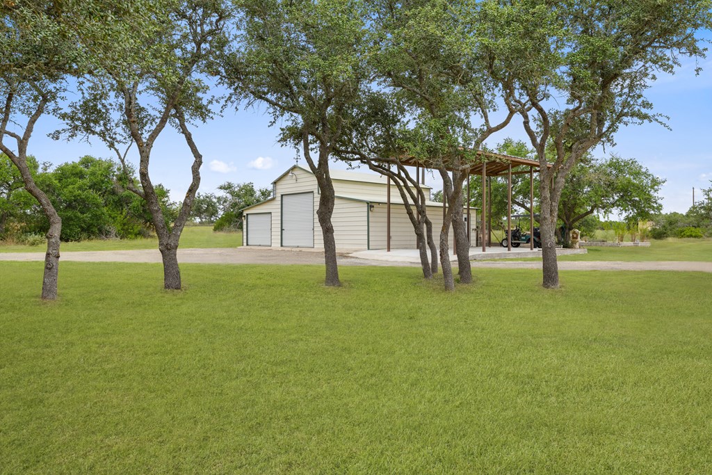 1900 Byrd Ranch Road Johnson City, TX 78636 - Photo 15 of 39