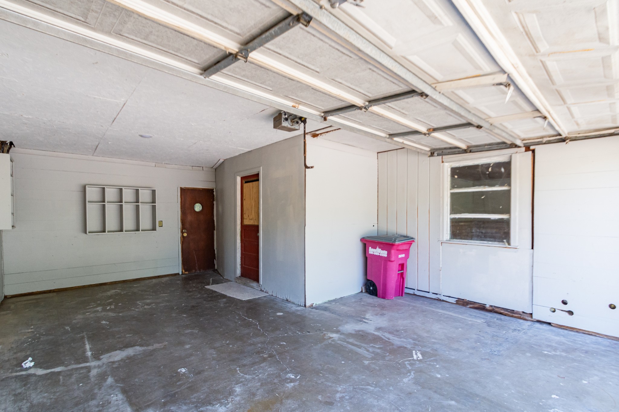 1230 West 4th Street Freeport, TX 77541 - Photo 33 of 49 494 square foot garage.