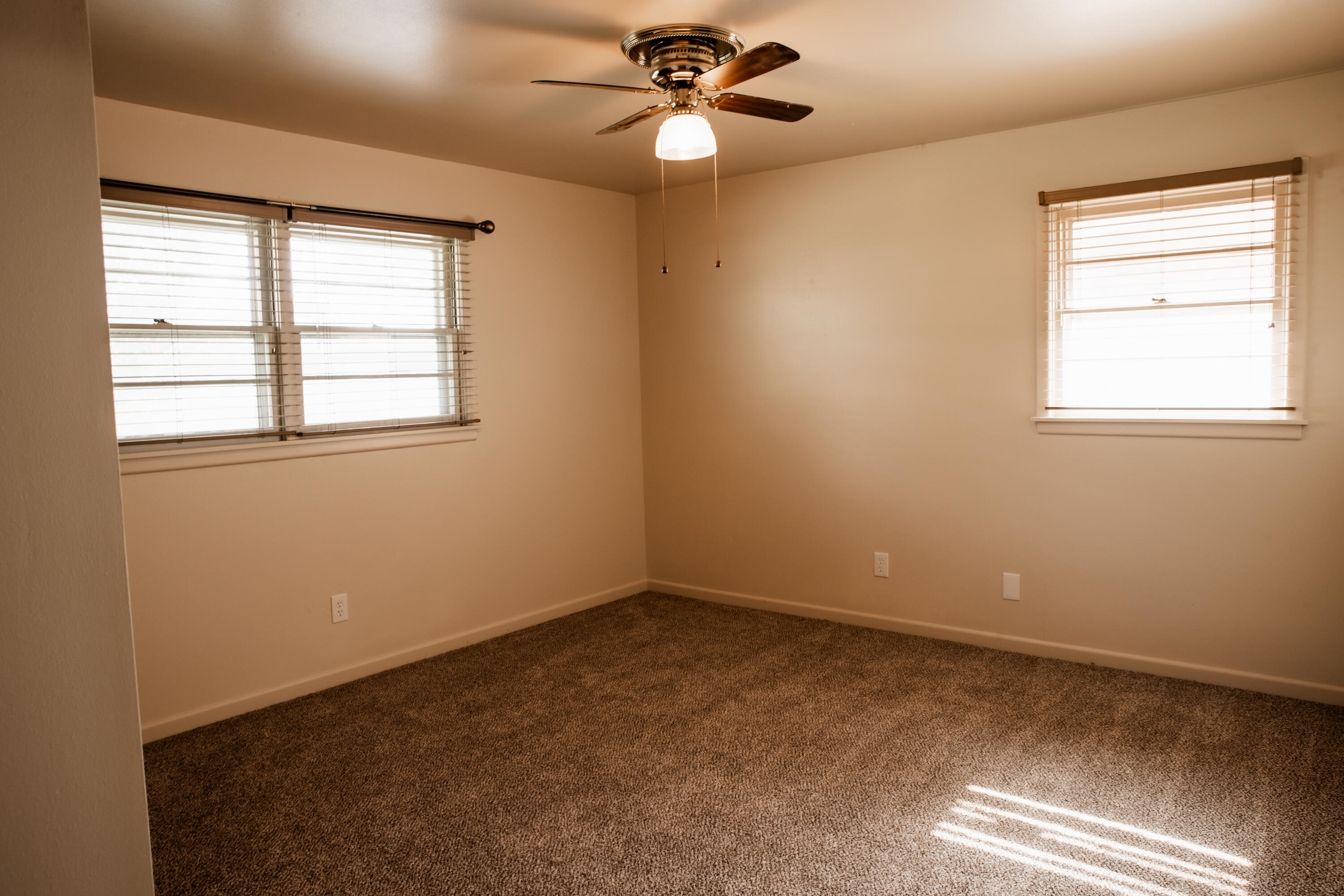 4926 48th Street Lubbock, TX 79414 - Photo 6 of 16 primary bedroom