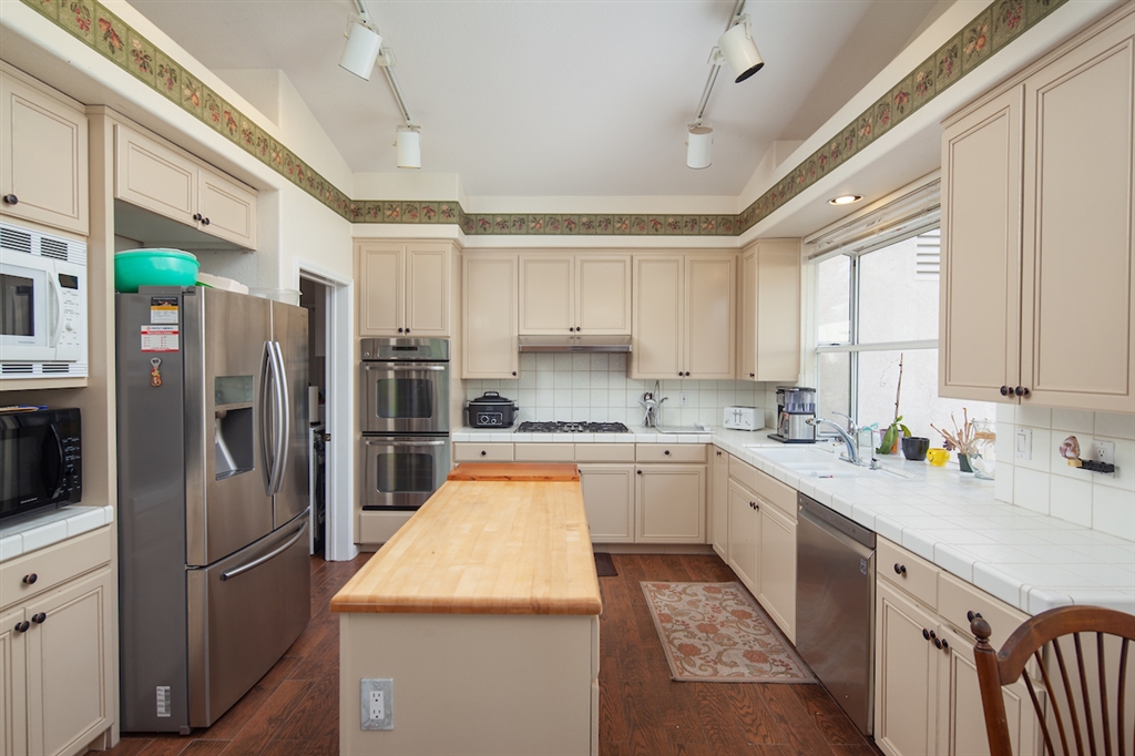 5829 Ranch View Road Oceanside, CA 92057 - Photo 13 of 25