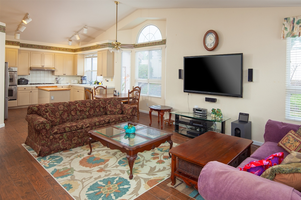 5829 Ranch View Road Oceanside, CA 92057 - Photo 9 of 25