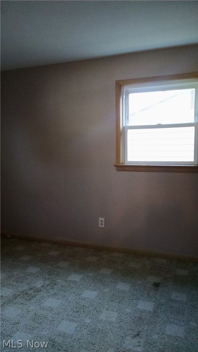 6889 Revere Road Cleveland, OH 44130 - Photo 20 of 25 Gallery Image 20