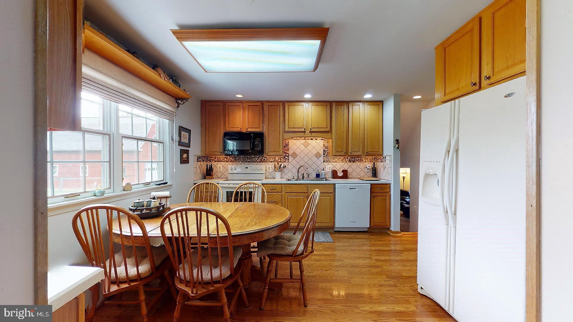 5741 Stump Road Pipersville, PA 18947 - Photo 10 of 50 Eat-In Kitchen