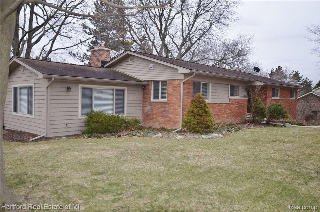 36101 Hardenburg Road Farmington, MI 48331 - Photo 5 of 47 DSC_0187.JPG