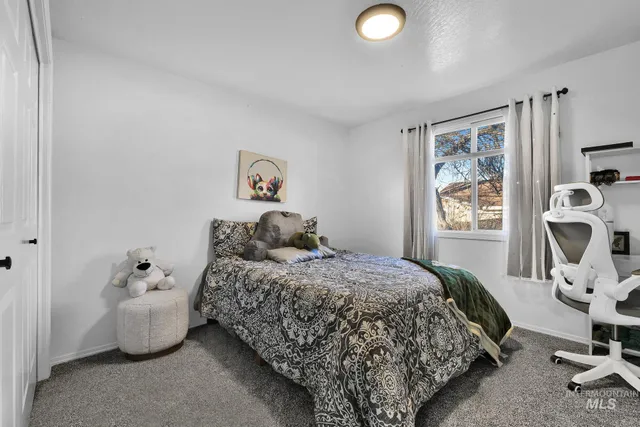 $369,900 | 2304 Jodi Avenue, Nampa, ID 83651