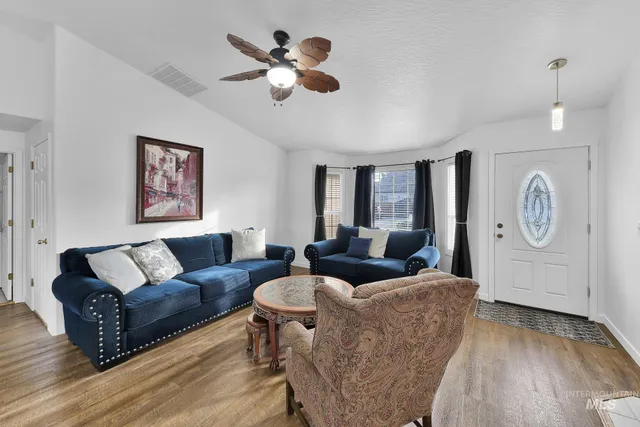 $369,900 | 2304 Jodi Avenue, Nampa, ID 83651