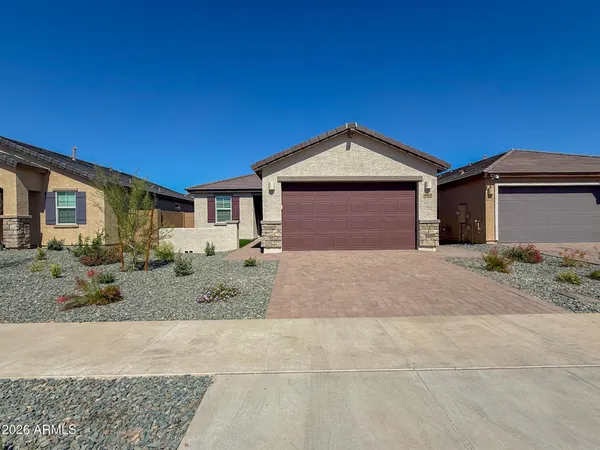 $2,195 | 9810 West Pinchot Avenue, Phoenix, AZ 85037
