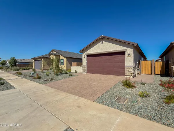 $2,195 | 9810 West Pinchot Avenue, Phoenix, AZ 85037