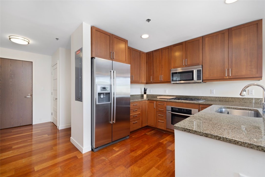 200 Exchange Street, Unit 812 Providence, RI 02903 - Photo 14 of 47