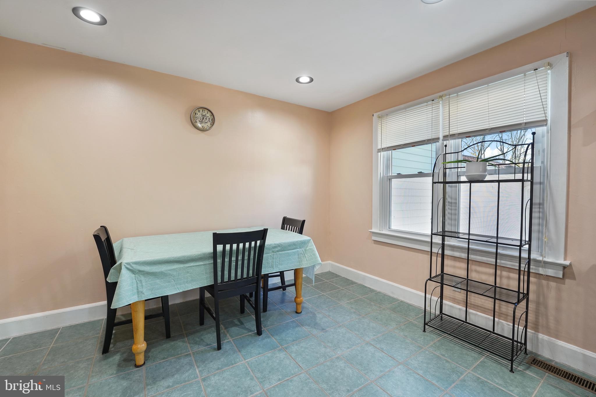 321 Ellicott Road Avondale, PA 19311 - Photo 11 of 37