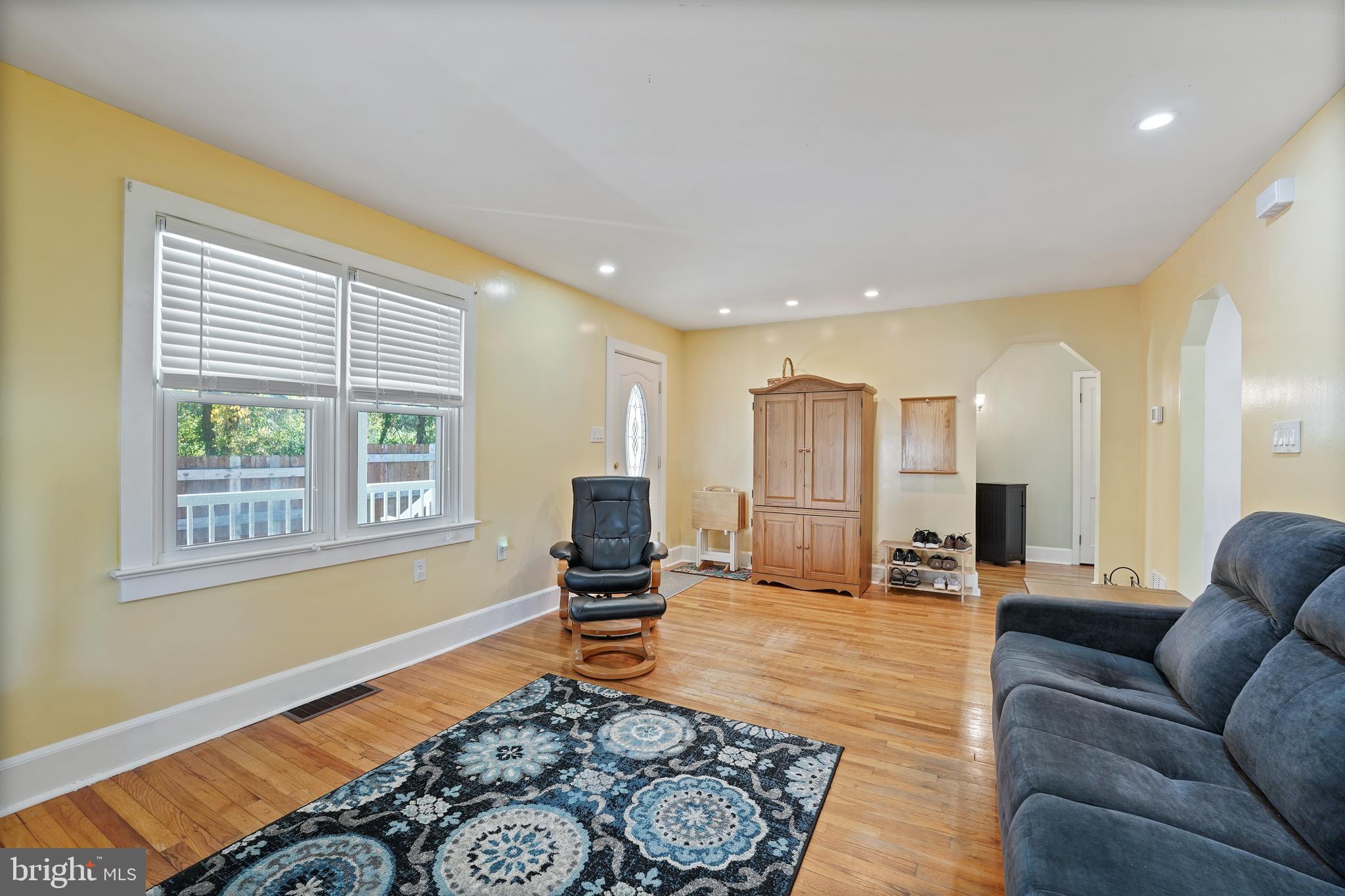 321 Ellicott Road Avondale, PA 19311 - Photo 6 of 37