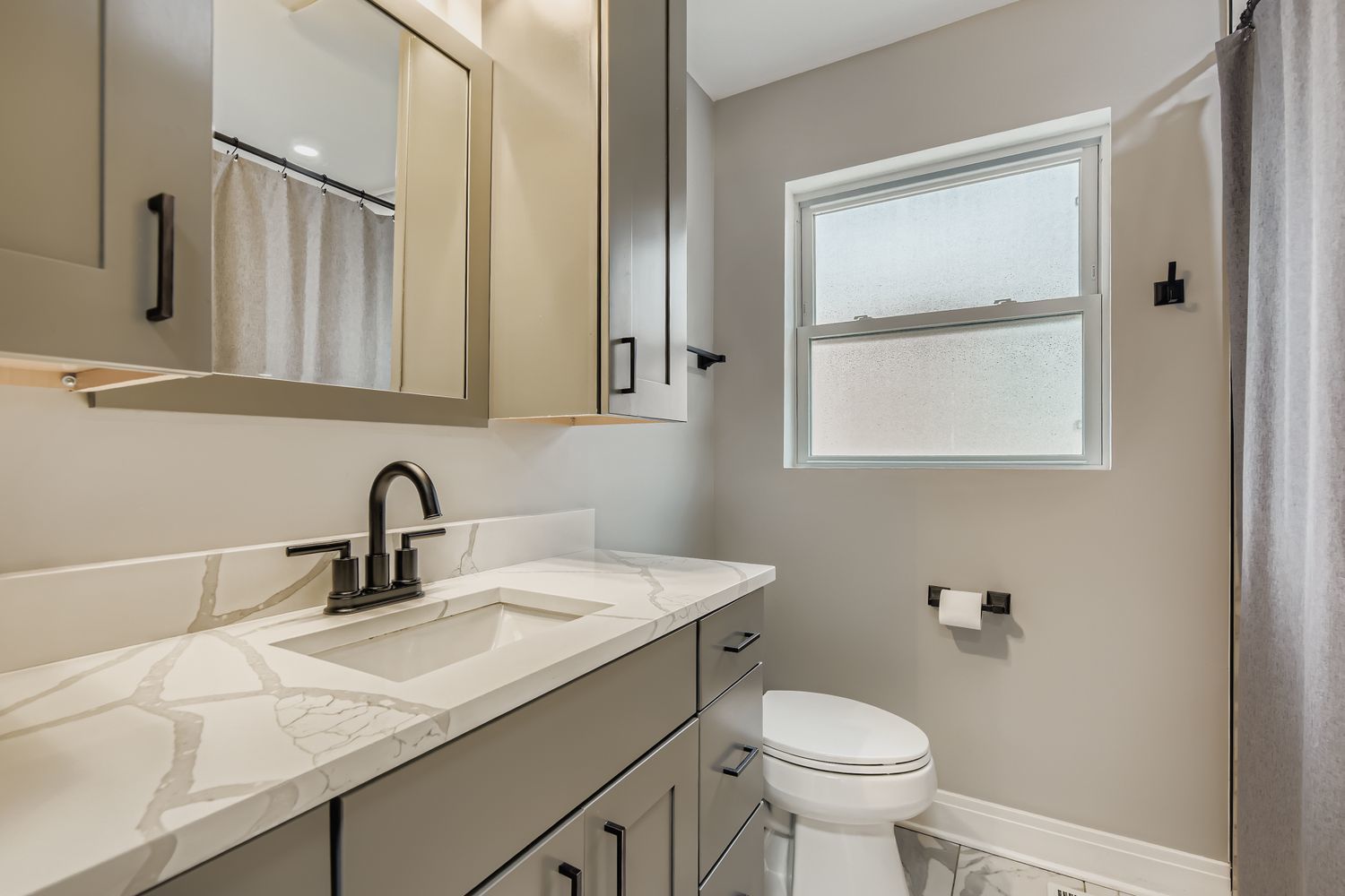 10606 South Ridgeway Avenue Chicago, IL 60655 - Photo 16 of 31 Gallery Image 16