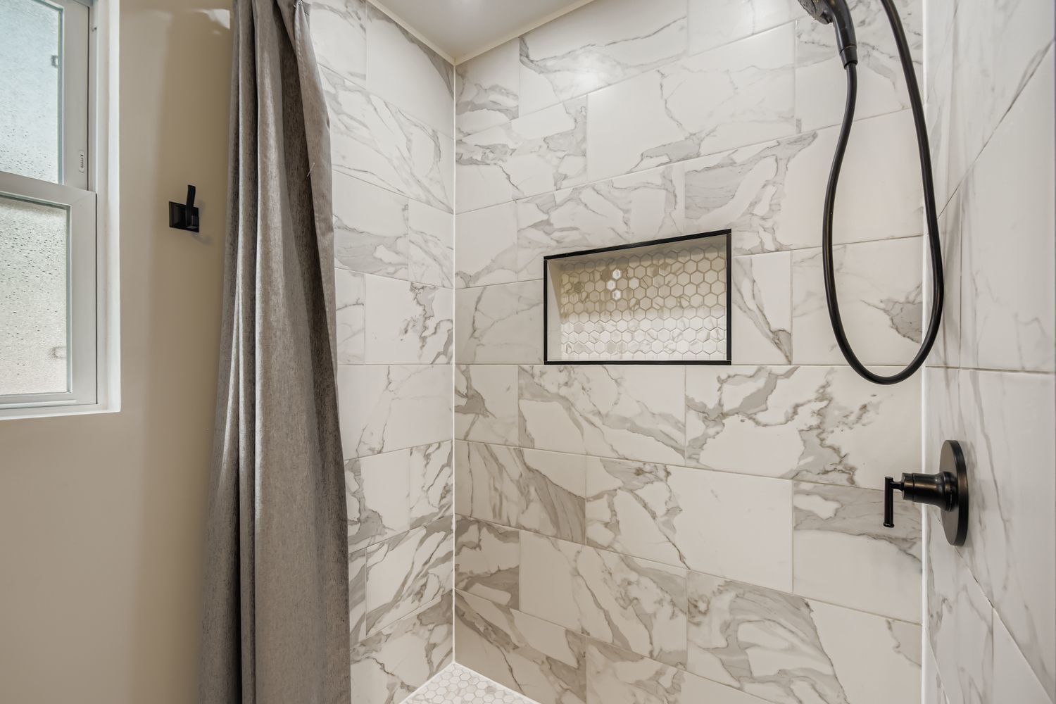 10606 South Ridgeway Avenue Chicago, IL 60655 - Photo 17 of 31 Gallery Image 17