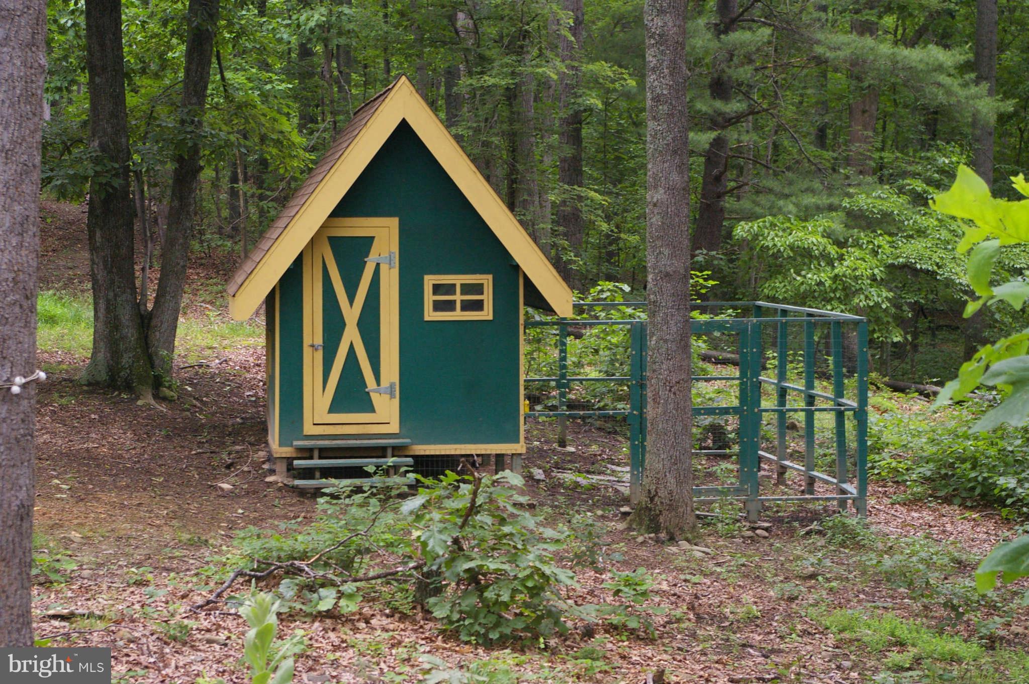 6547 Wilson Road Marshall, VA 20115 - Photo 1 of 29 Exterior (General)