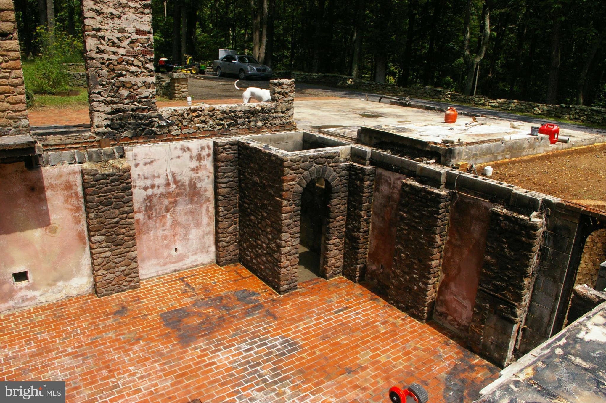 6547 Wilson Road Marshall, VA 20115 - Photo 12 of 29 Exterior General