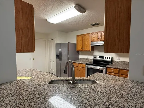 $1,950 | 13240 Early Run Lane, Riverview, FL 33578