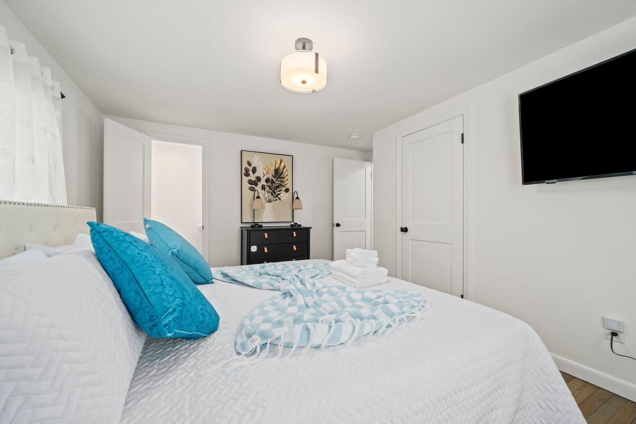 4 Thach Lane Hyannis, MA 02601 - Photo 12 of 29 4 Thach 14