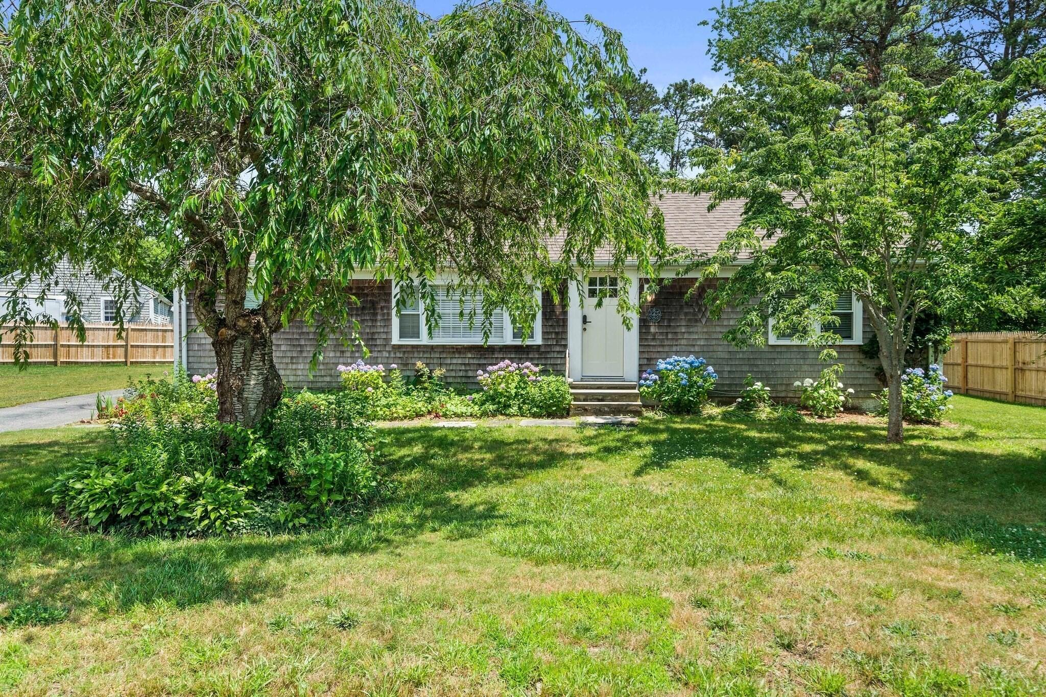 4 Thach Lane Hyannis, MA 02601 - Photo 26 of 29 4Thach2