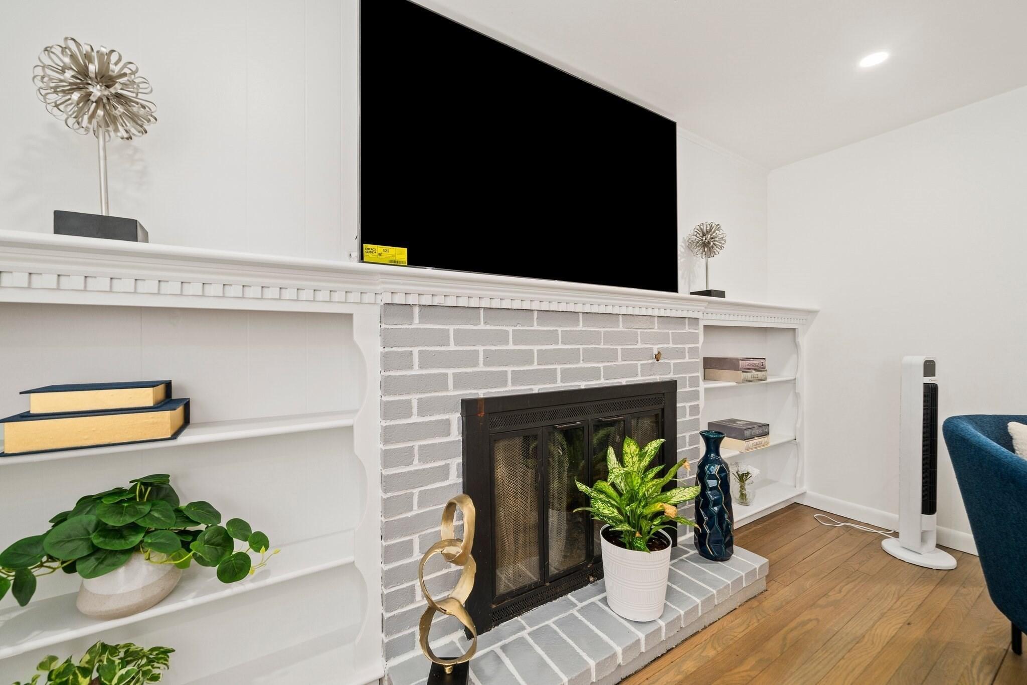 4 Thach Lane Hyannis, MA 02601 - Photo 5 of 29 4 Thach 7