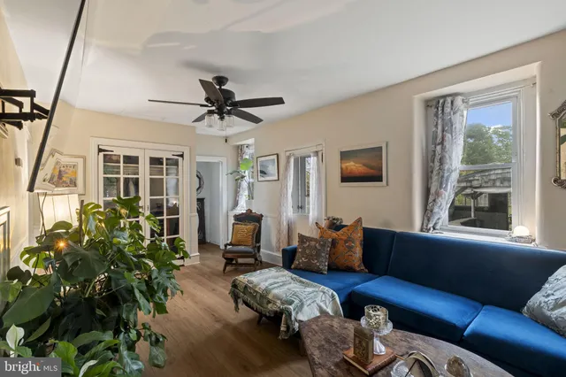 $395,000 | 635 Old Sumneytown Pike, Harleysville, PA 19438