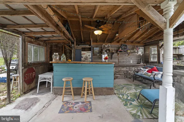 $395,000 | 635 Old Sumneytown Pike, Harleysville, PA 19438