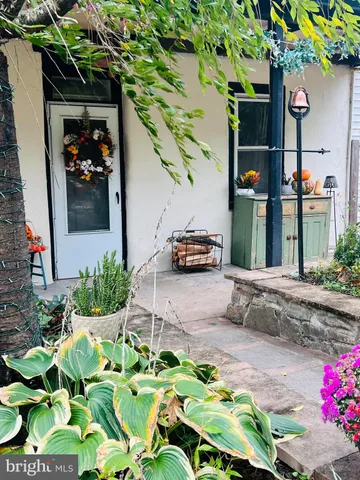 $395,000 | 635 Old Sumneytown Pike, Harleysville, PA 19438