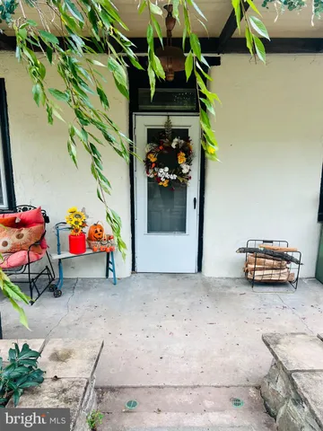 $395,000 | 635 Old Sumneytown Pike, Harleysville, PA 19438