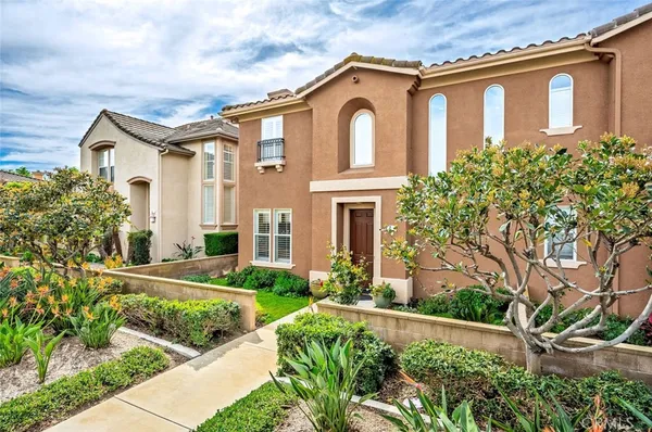 $5,500 | 7 Three Rivers, Irvine, CA 92602