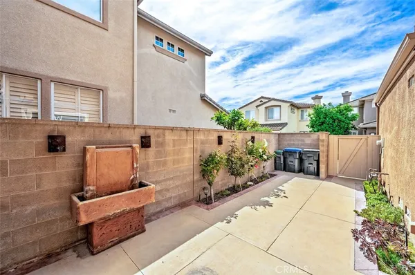 $5,500 | 7 Three Rivers, Irvine, CA 92602