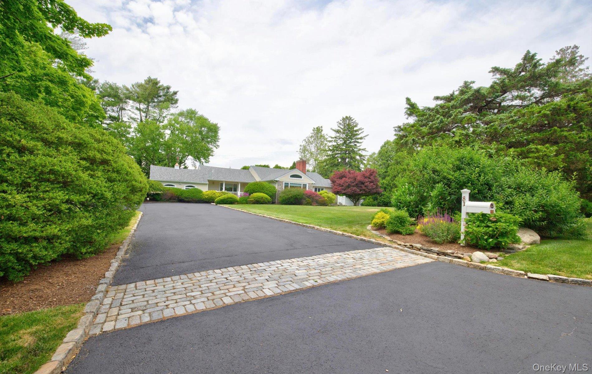 81 Lawrence Hill Road Huntington, NY 11743 - Photo 42 of 42