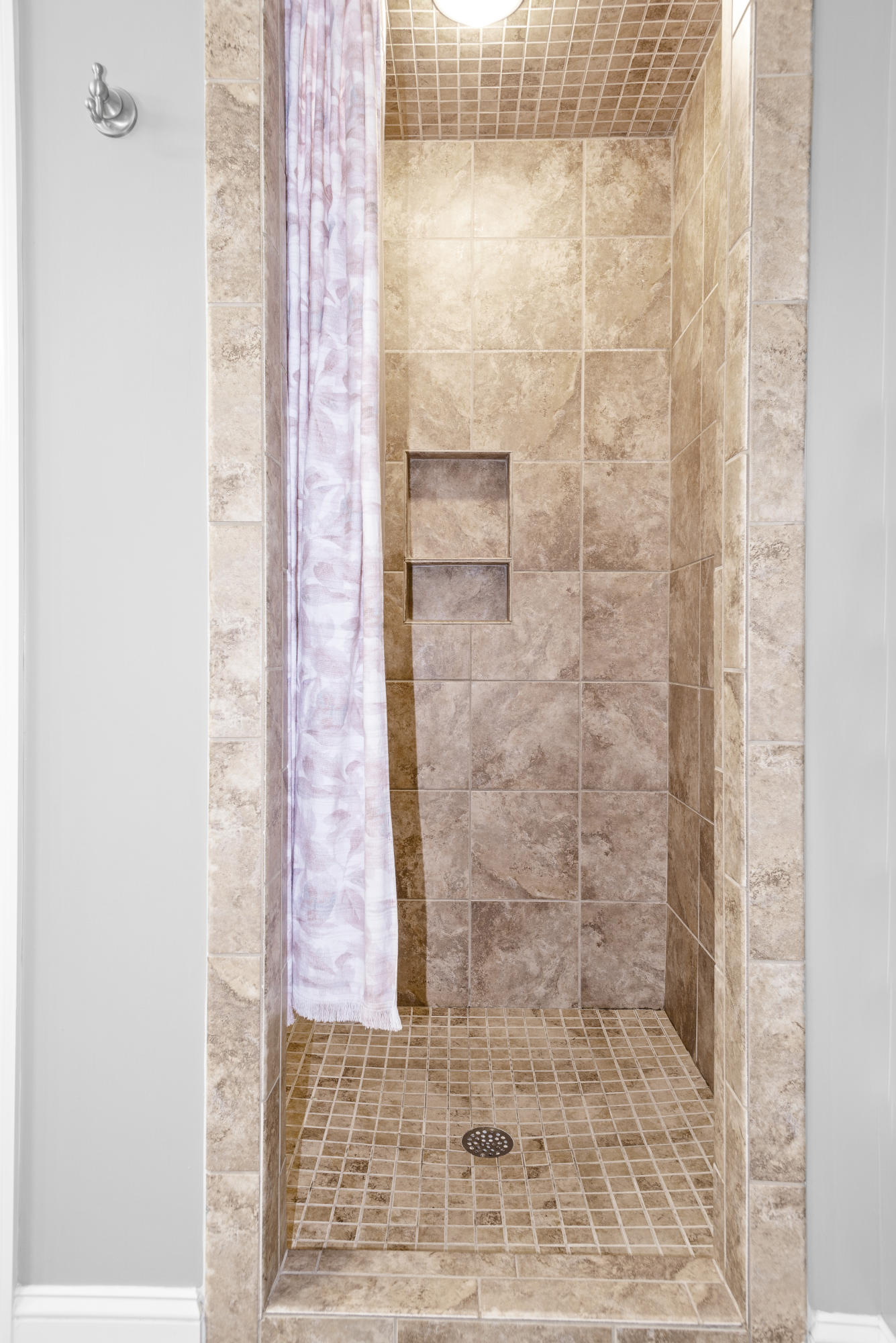 350 Laurel Road Southern Pines, NC 28387 - Photo 19 of 35 Tile shower