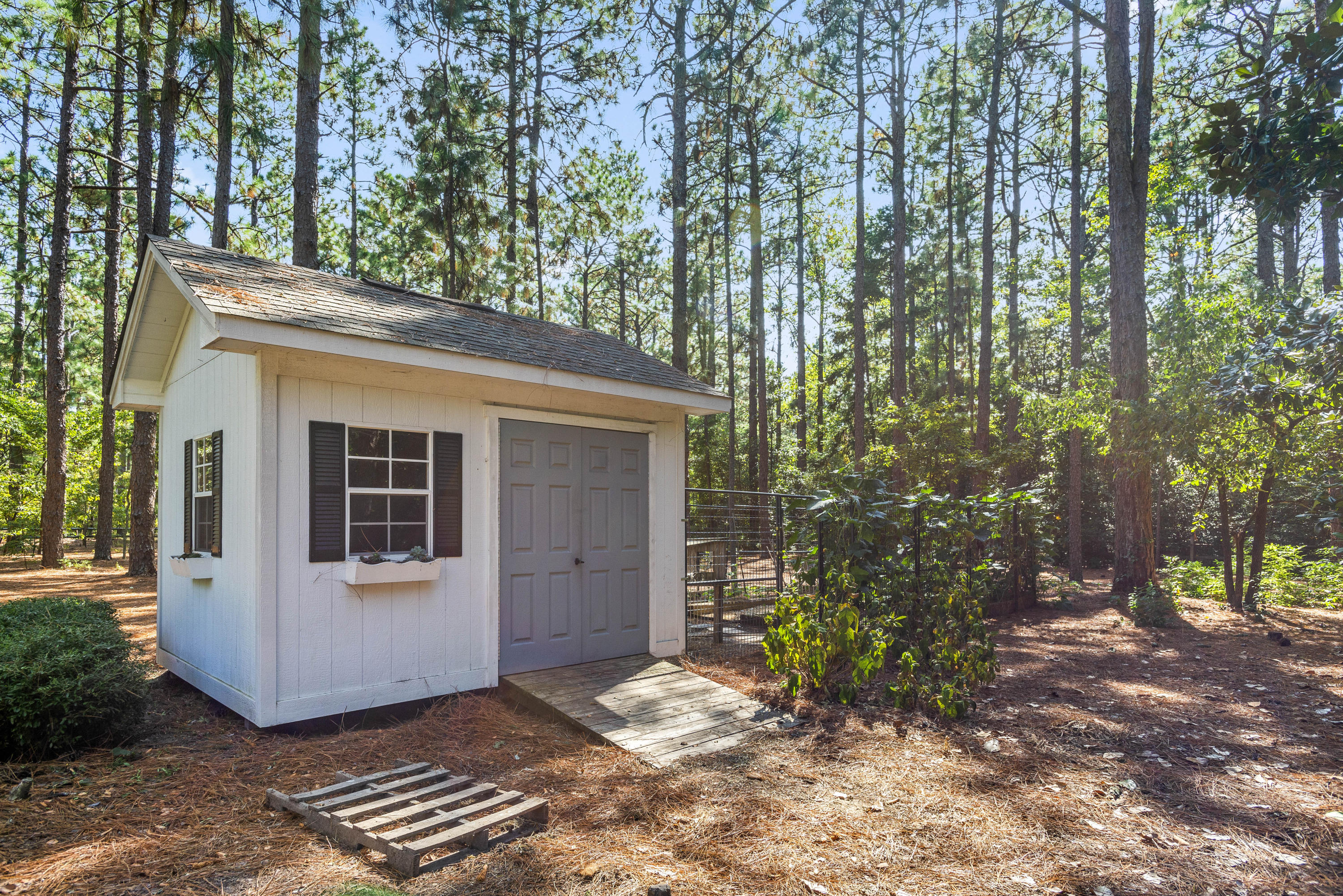 350 Laurel Road Southern Pines, NC 28387 - Photo 28 of 35 30