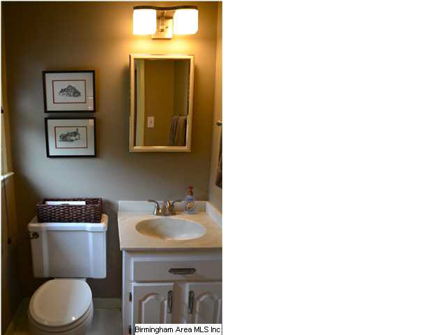 1237 Ingram Avenue Birmingham, AL 35213 - Photo 10 of 30