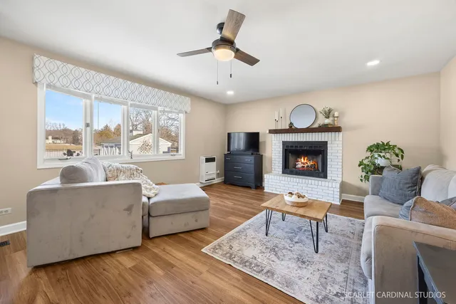 $525,000 | 1217 River Oak Drive, Naperville, IL 60565