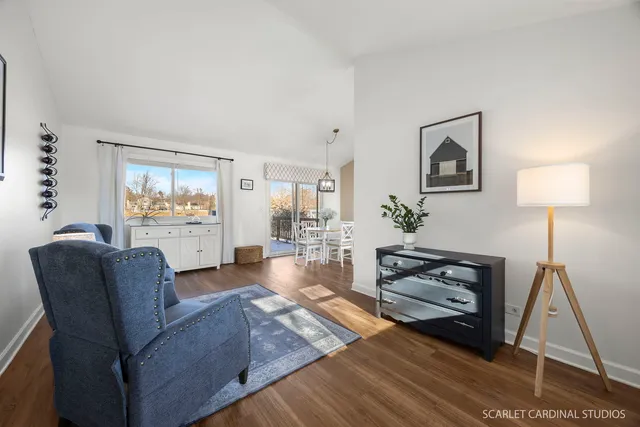 $525,000 | 1217 River Oak Drive, Naperville, IL 60565