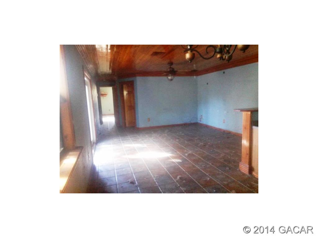 113 Neal Road Hawthorne, FL 32640 - Photo 5 of 7 Gallery Image 5