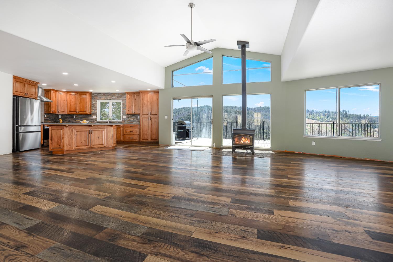 5250 Merritt Lane Placerville, CA 95667 - Photo 5 of 41