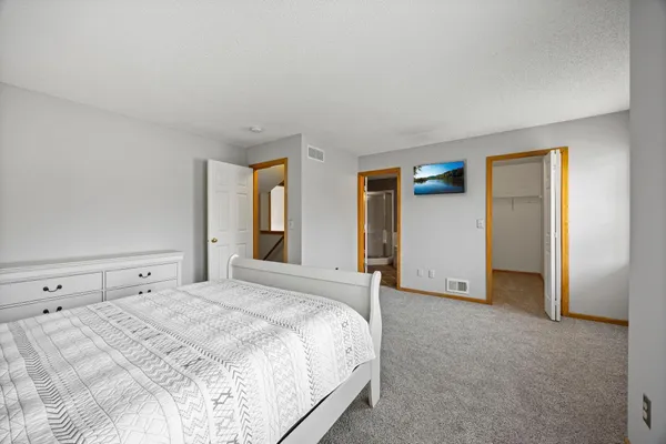 $245,000 | 15024 Dunwood Trail, Apple Valley, MN 55124