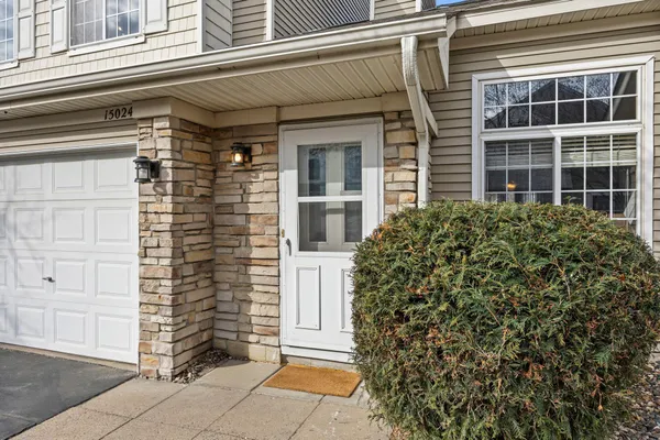 $245,000 | 15024 Dunwood Trail, Apple Valley, MN 55124