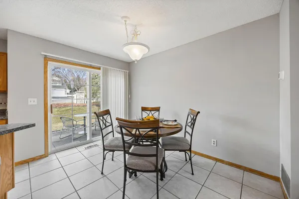 $245,000 | 15024 Dunwood Trail, Apple Valley, MN 55124