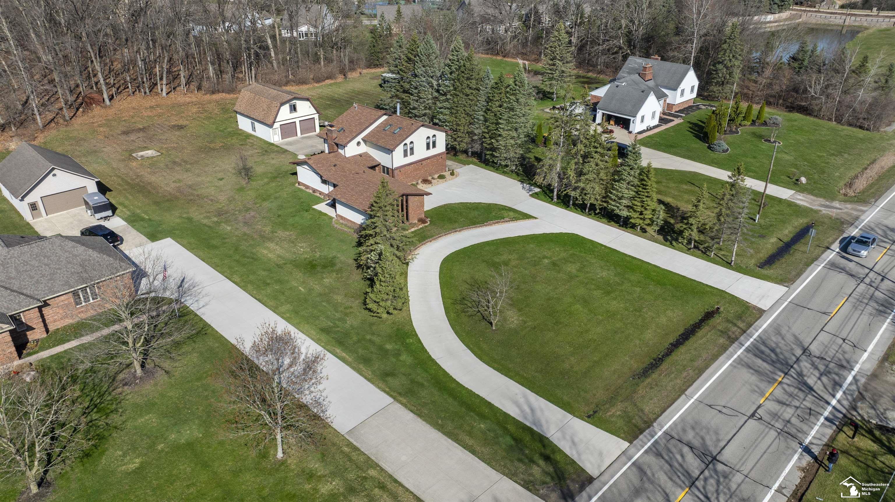 24576 Arsenal Road Flat Rock, MI 48134 - Photo 79 of 82 50200837-f3bfab08-6902-4641-b4e2-5ca21668c742.JPG