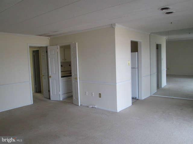 2624 Fort Farnsworth Road, Unit 209 Alexandria, VA 22303 - Photo 6 of 19