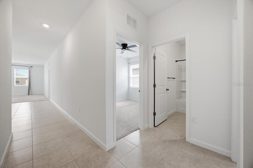 3247 Nightfall Road Winter Haven, FL 33881 - Photo 5 of 25 Gallery Image 5
