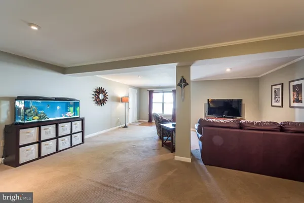$2,900 | 19 Patriot Court, Upper Chichester, PA 19061